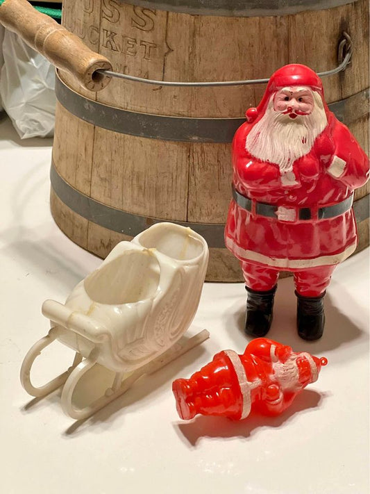 Vintage 1940’s Plastic Christmas Santa’s & Sleigh