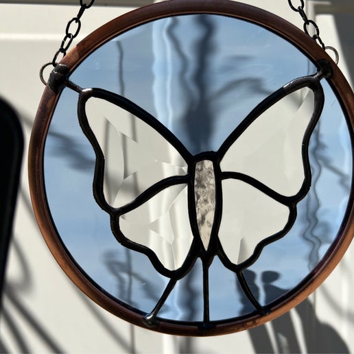 Bevel Butterfly Round Window