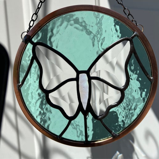 Bevel Butterfly Round Window