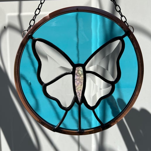 Bevel Butterfly Round Window