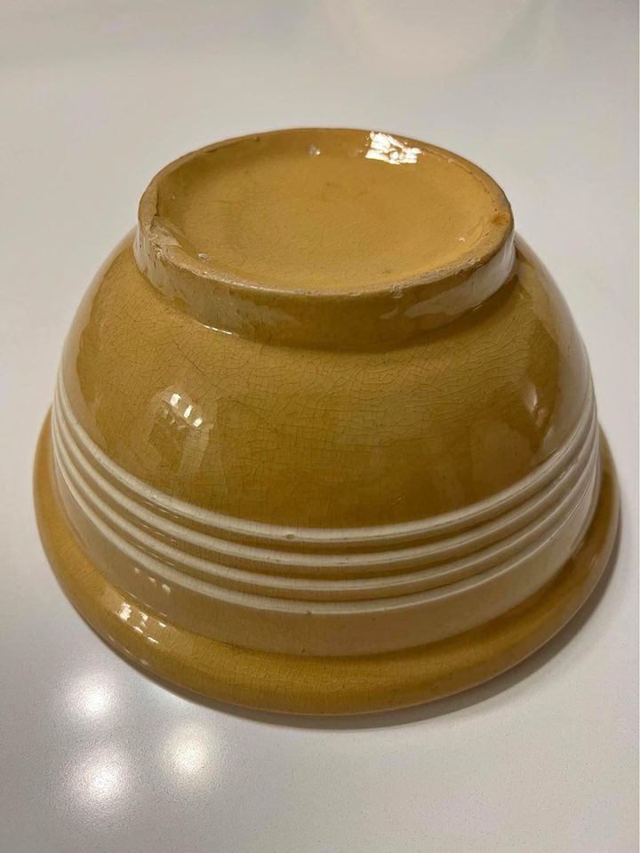 Antique Primitive Yellow Ware Bowl with 4 White Stripes